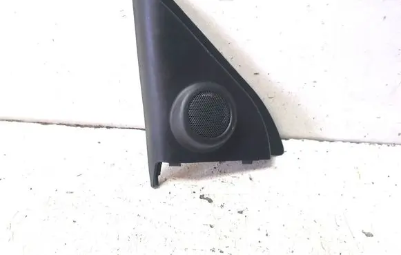 Suzuki Swift I Front door speaker 8479163J10
