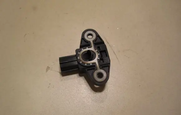 Volkswagen PASSAT B7 Airbag deployment crash/impact sensor 5N0959354 24110303 96615194XT