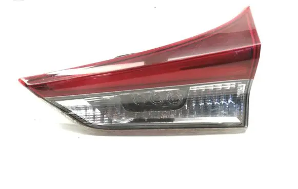 Tailgate rear/tail lights