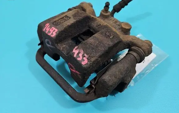 Rear brake caliper