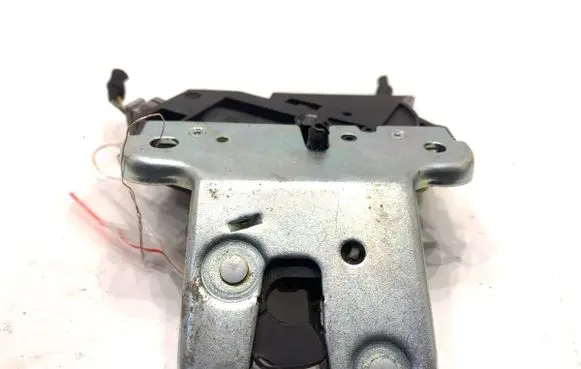 Audi A6 S6 C6 4F Tailgate exterior lock 4F5827505D