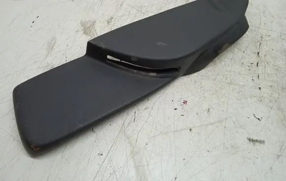 Volvo V70 Front door seat control surround trim 39892969