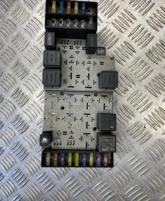 Volvo S80 Fuse box set 9441607