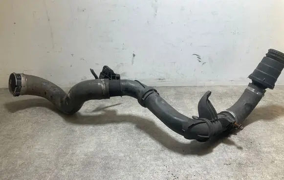 Renault Trafic III (X82) Intercooler hose/pipe 1096338S01 22332 93867721