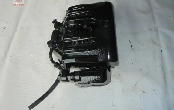 Hyundai Genesis Front brake caliper