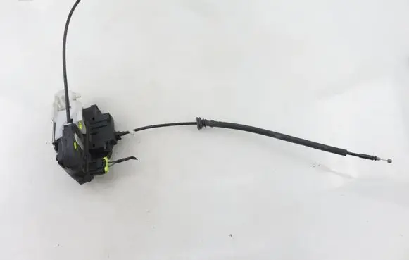 KIA Ceed Rear door lock 