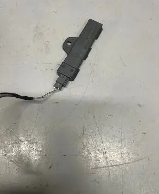 Interior comfort aerial antenna