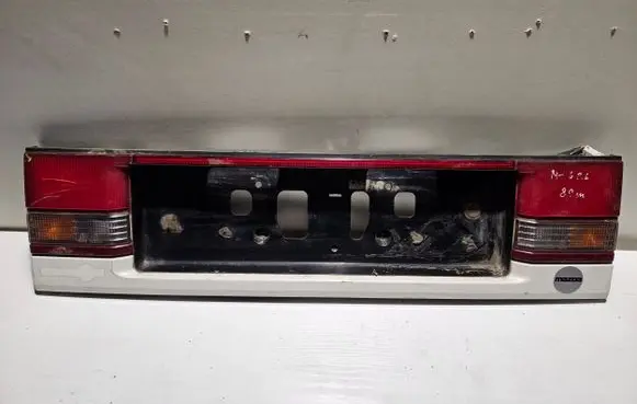 Mazda 626 Rear light center trim bar blend 0167853L 0167853R