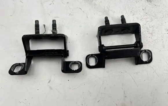Jeep Grand Cherokee WL Tailgate/trunk/boot hinge