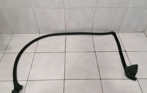 Bentley Continental Front door rubber seal 3SD867367B