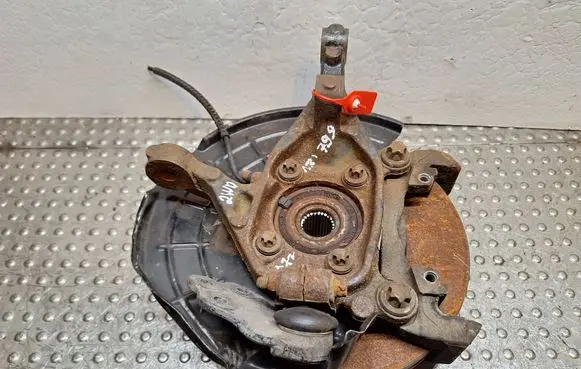 Jeep Renegade Front wheel hub spindle knuckle S25056799 52028393