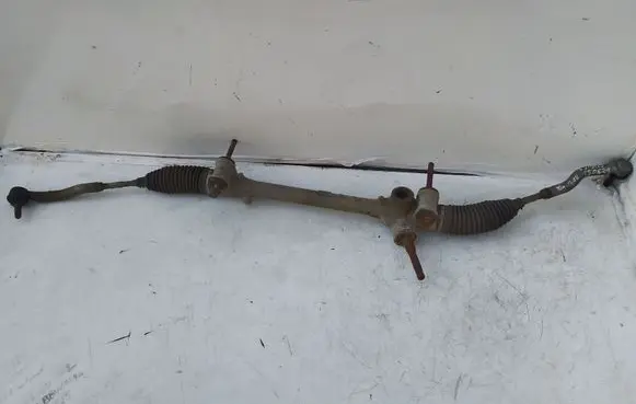 Toyota Yaris Steering rack