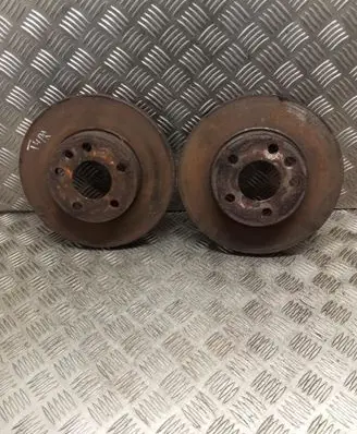 Volkswagen Transporter - Caravelle T4 Front brake disc