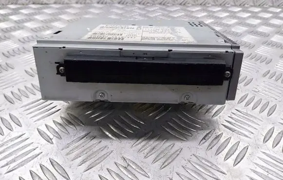 Volvo V50 CD/DVD changer 30752578-1