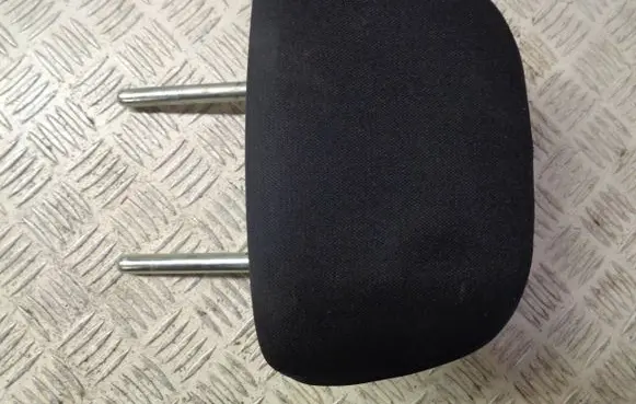 Nissan Pulsar Rear seat headrest 