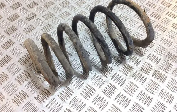 Volvo XC90 Rear coil spring