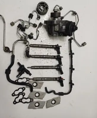 Audi A4 S4 B8 8K Fuel injection system set 03L130755 03L130277