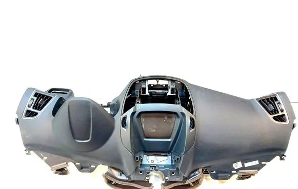 Ford C-MAX II Dashboard