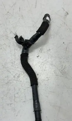 Audi e-tron Electric car engine cooling hoses/pipes 4KE819928H