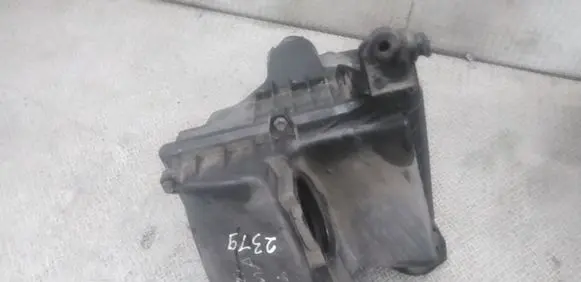 Mazda 3 I Air filter box
