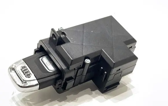 Audi A4 S4 B8 8K Ignition lock 