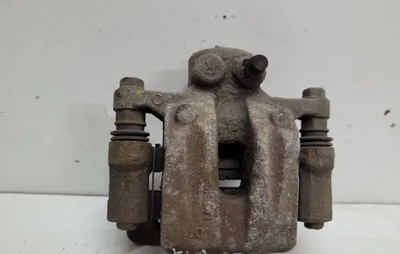 KIA Sportage Rear brake caliper