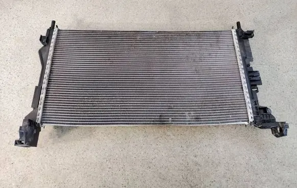 Volvo XC60 Coolant radiator 3225229540A 32252295