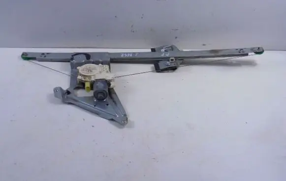 Mercedes-Benz Sprinter W906 Front door window regulator with motor A9067200146