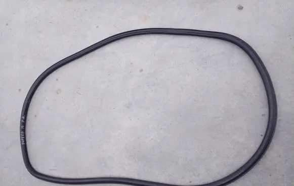 Skoda Superb B6 (3T) Front door rubber seal 3T0867365