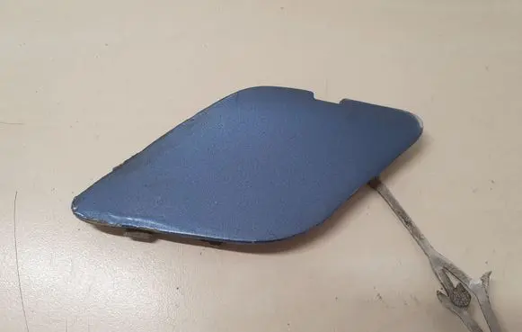 Opel Astra J Front tow hook cap/cover