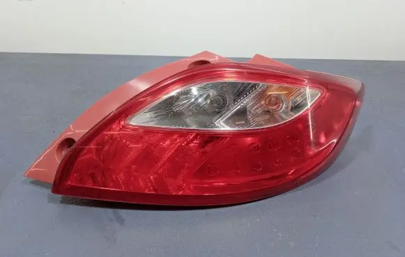 Mazda 2 Rear/tail lights
