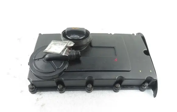 Volkswagen Touran I Rocker cam cover 03G103469