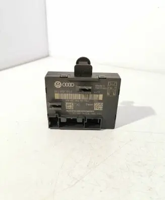 Audi Q5 SQ5 Door control unit/module 8K0959795F