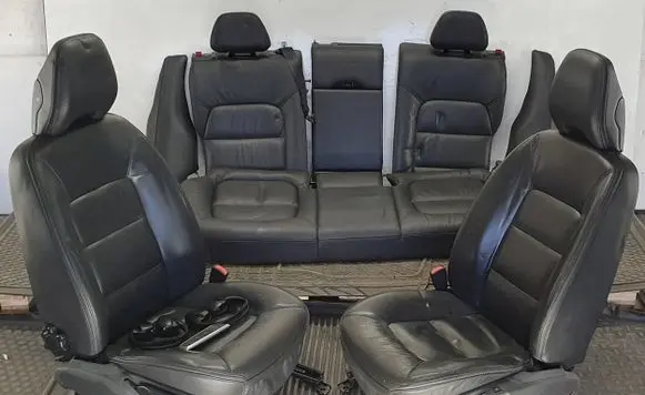 Seat set