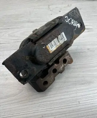 Dodge Journey Engine mount bracket P05171075AD