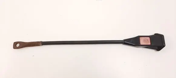 Mercedes-Benz COMPAKT W115 Front seatbelt buckle