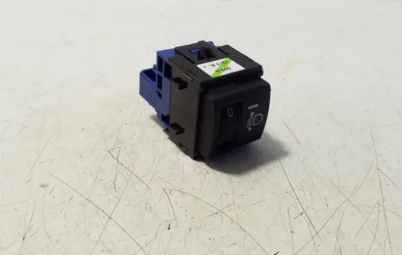 Toyota Yaris Cross Headlight level height control switch 841520D290