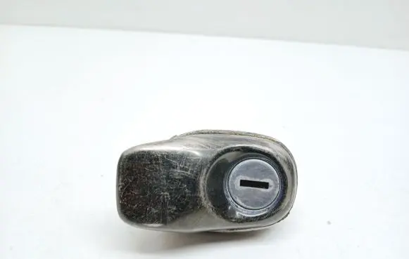 Toyota Corolla E90 Tailgate exterior lock 