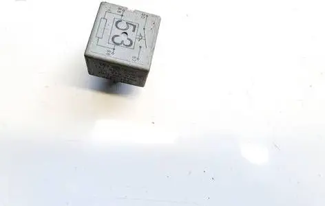 Skoda Superb B6 (3T) Other relay 141951253b 20240072