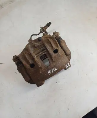 Volkswagen Transporter - Caravelle T4 Front brake caliper