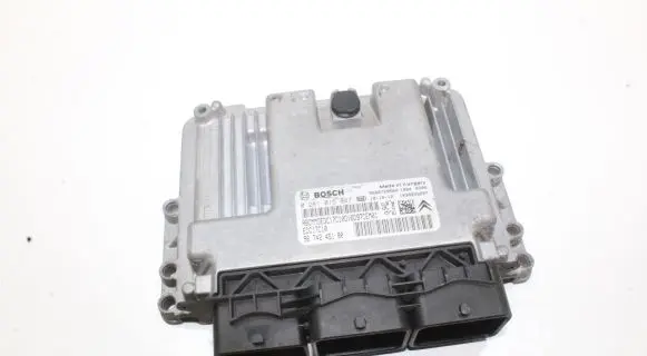 Citroen C3 Picasso Engine control unit/module 9674245180 9666729580