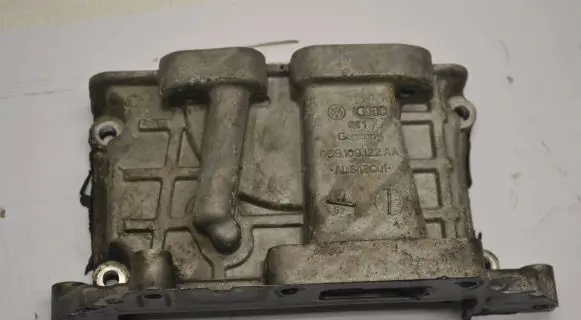 Audi A6 S6 C7 4G other engine part 059109122AA