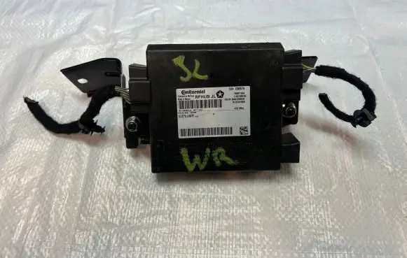 Jeep Wrangler Other control units/modules P68307133AE