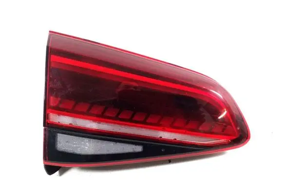 Volkswagen Golf VII Tailgate rear/tail lights 5G0945307P
