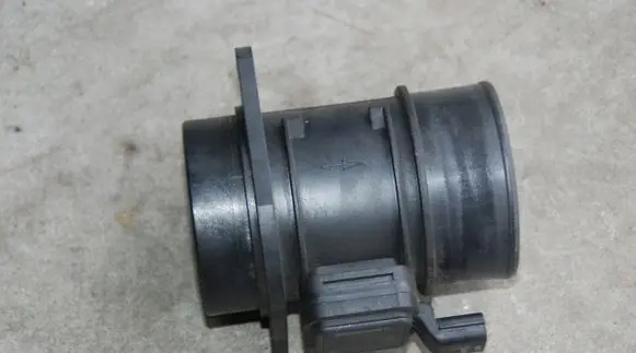 Mercedes-Benz Citan W415 Mass air flow meter
