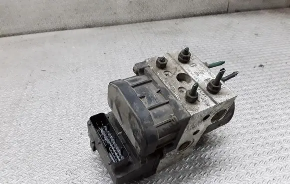 Renault Megane I ABS Pump 0265216555 7700423034