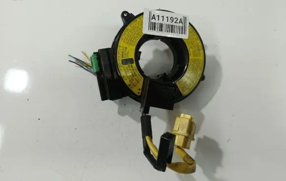 Mitsubishi Grandis Airbag slip ring squib (SRS ring) KKPM575376