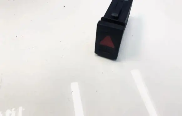 Volkswagen Sharan Hazard light switch 7m3953235 ym2113a350baw