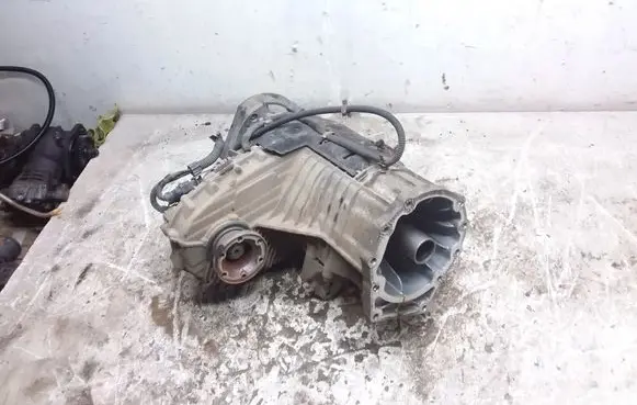 Volkswagen Touareg I Gearbox transfer box case 0AD341601C 47795