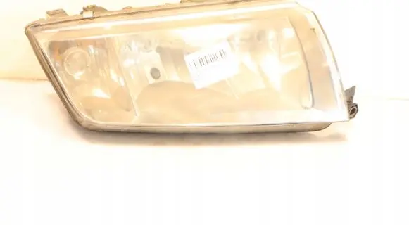 Skoda Fabia Mk1 (6Y) Headlight/headlamp